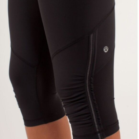 🔥$SALE$🔥 Lululemon Run: For Your Life Crop - Picture 6 of 8